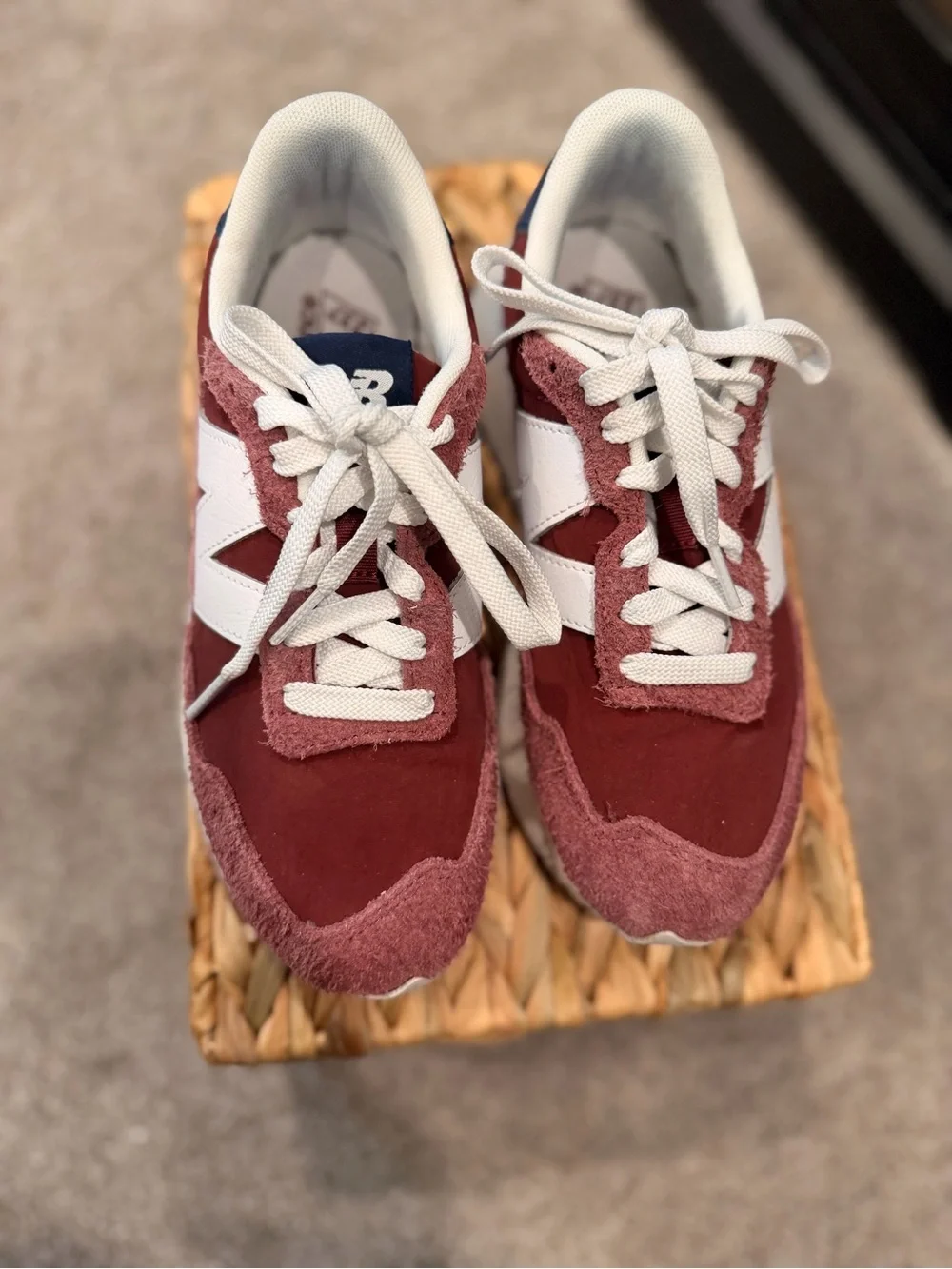 New Balance 237 Women’s Sneakers Burgandy/Maroon & White Retro